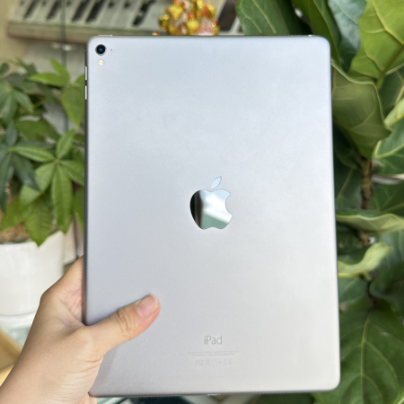 iPad Pro 9.7 2016 Wifi Trắng ( 99% )