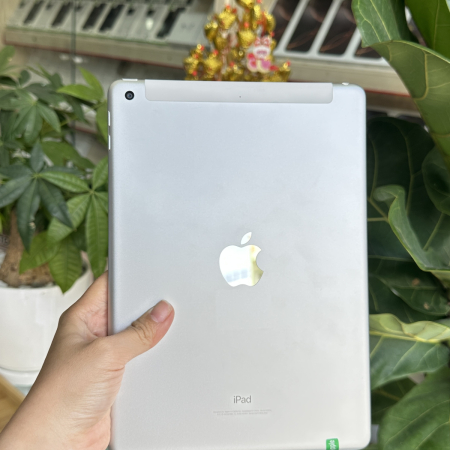 iPad Gen 6th 2018 Trắng ( 99% )