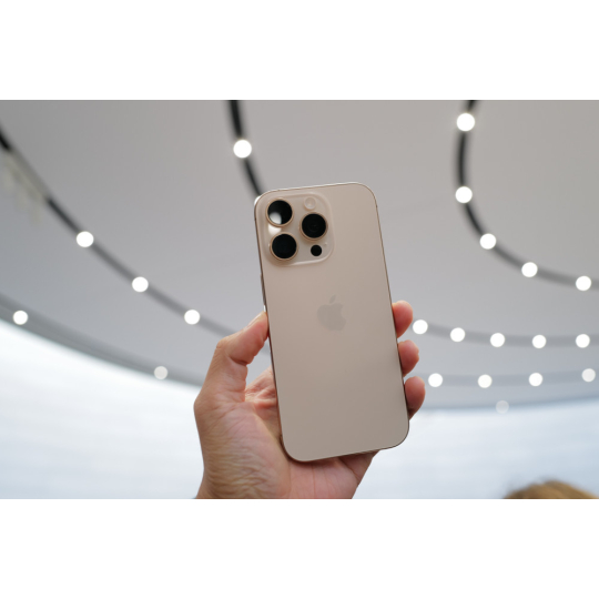 iPhone 16 Promax 256GB VN/A New seal ( Titan Sa Mạc )