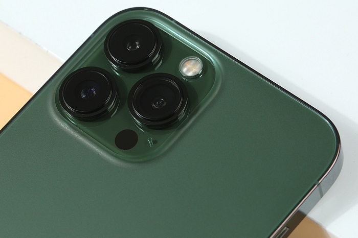 iphone 13 pro max màu xanh lá camera